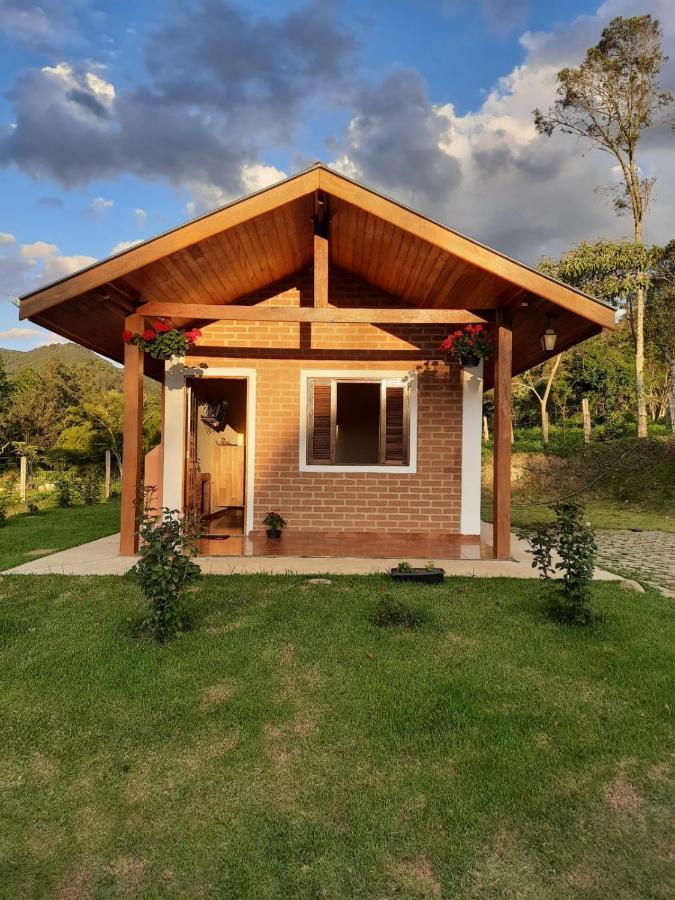 Encanto Das Rosas Santo Antônio do Pinhal Eksteriør bilde