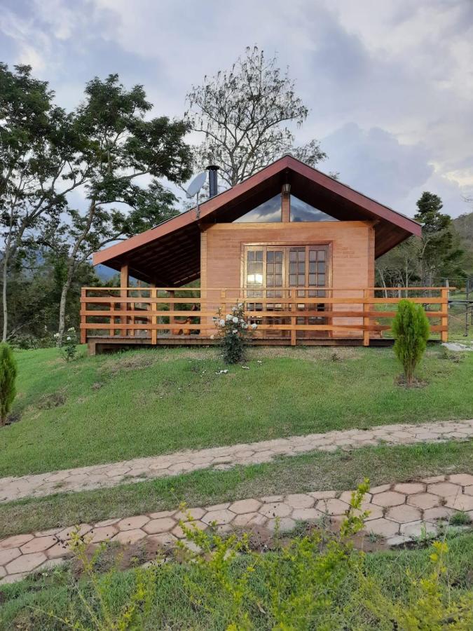 Encanto Das Rosas Santo Antônio do Pinhal Eksteriør bilde